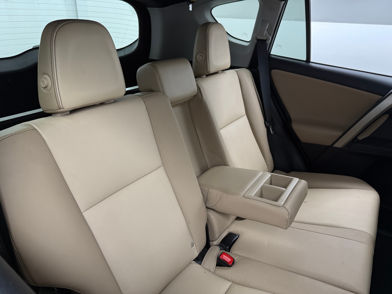 Thumbnail: 2015 Toyota RAV4 - 5