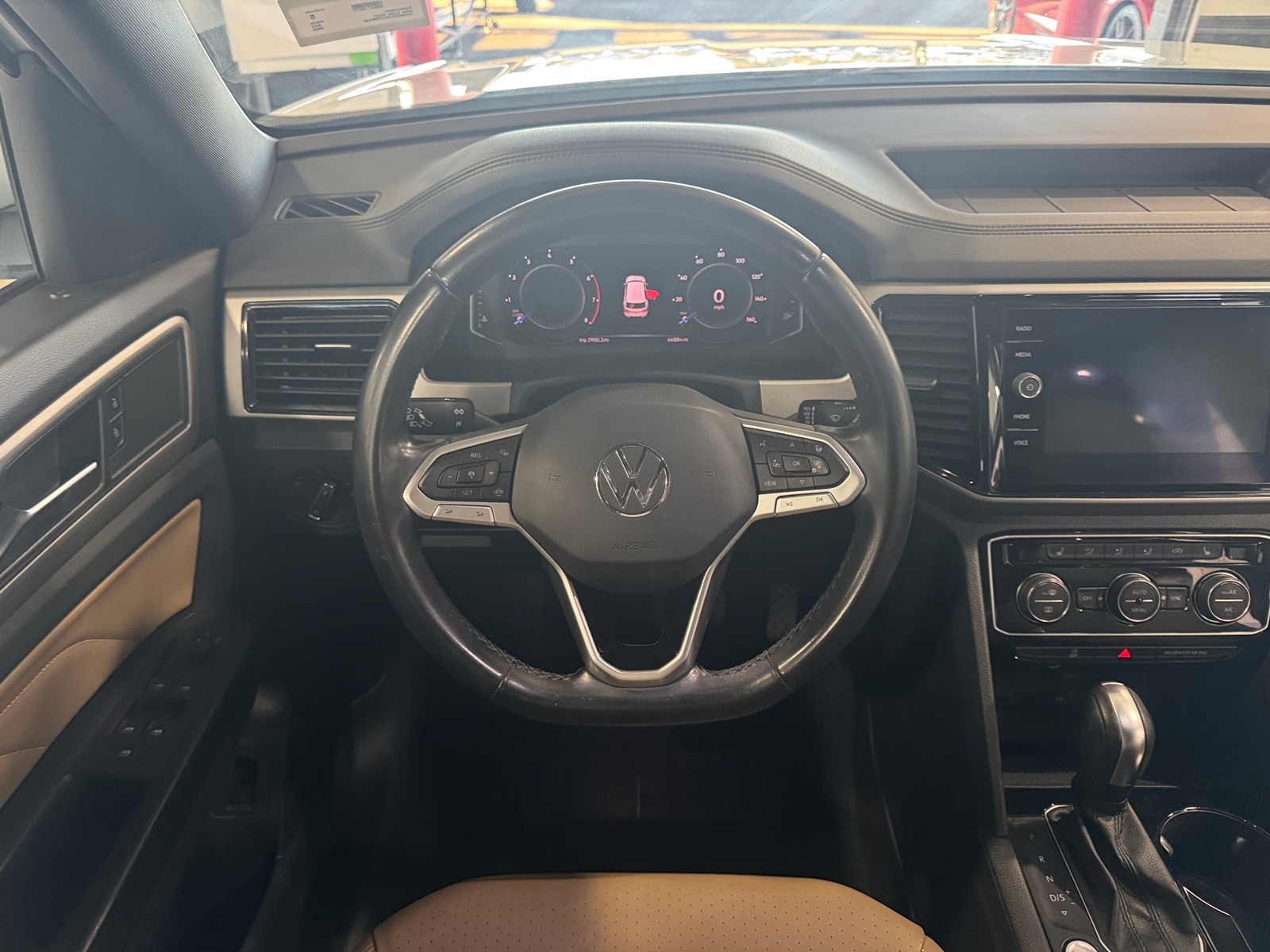 Thumbnail: 2020 Volkswagen Atlas - 4