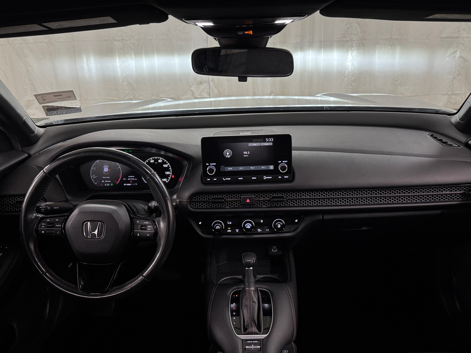 Thumbnail: 2025 Honda HR-V - 3