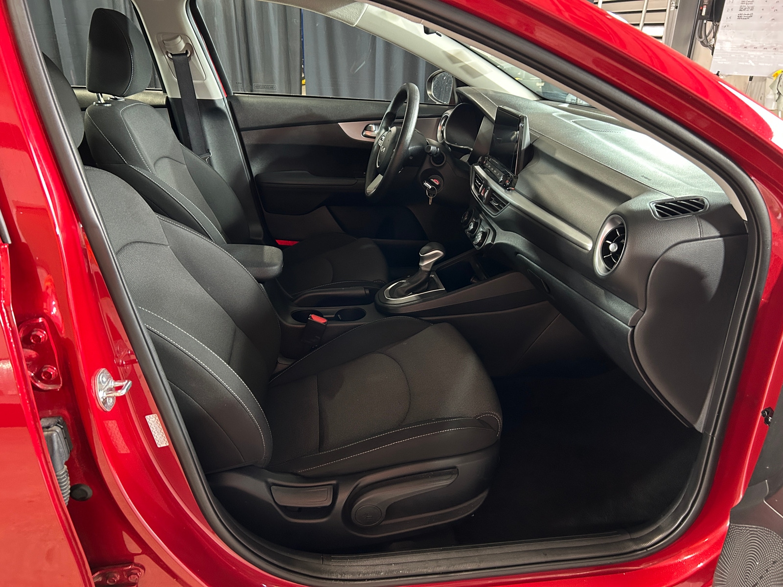 Thumbnail: 2024 Kia Forte - 2