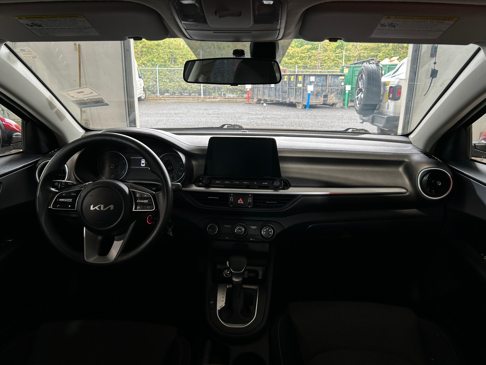 Thumbnail: 2024 Kia Forte - 3