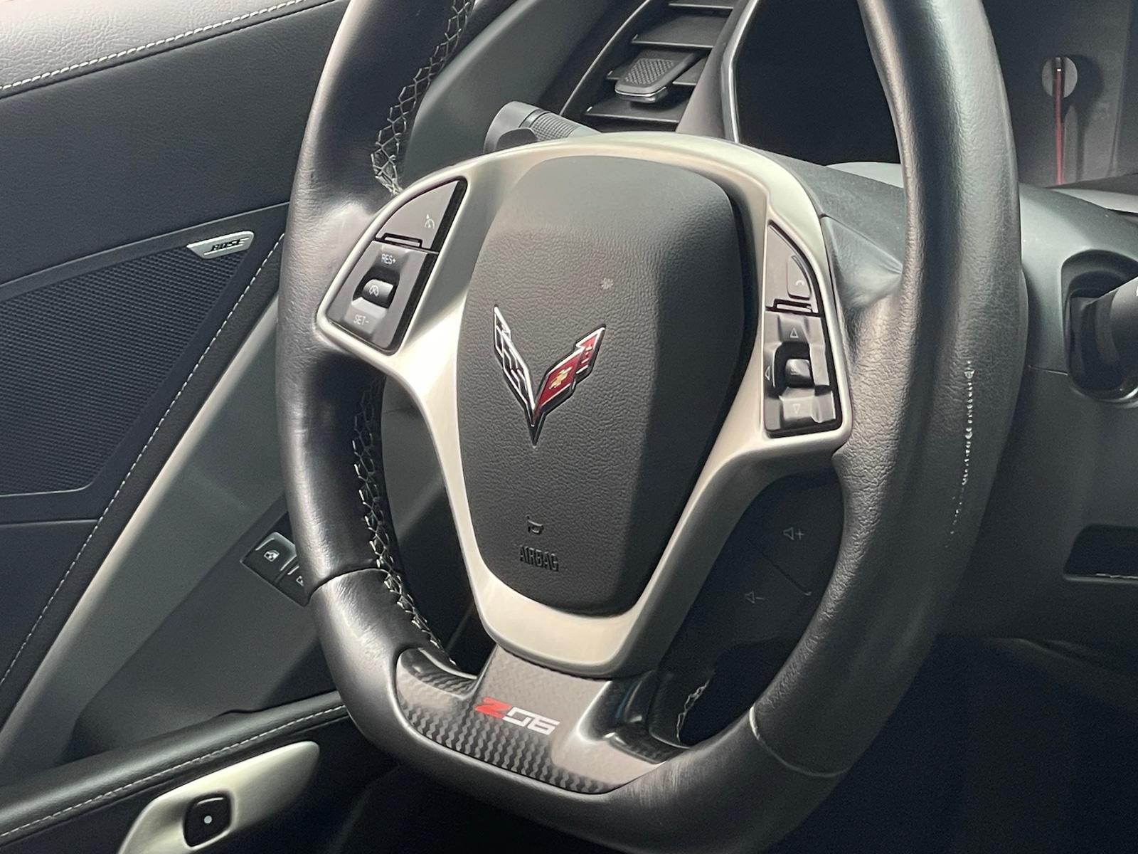 Thumbnail: 2016 Chevrolet Corvette - 3