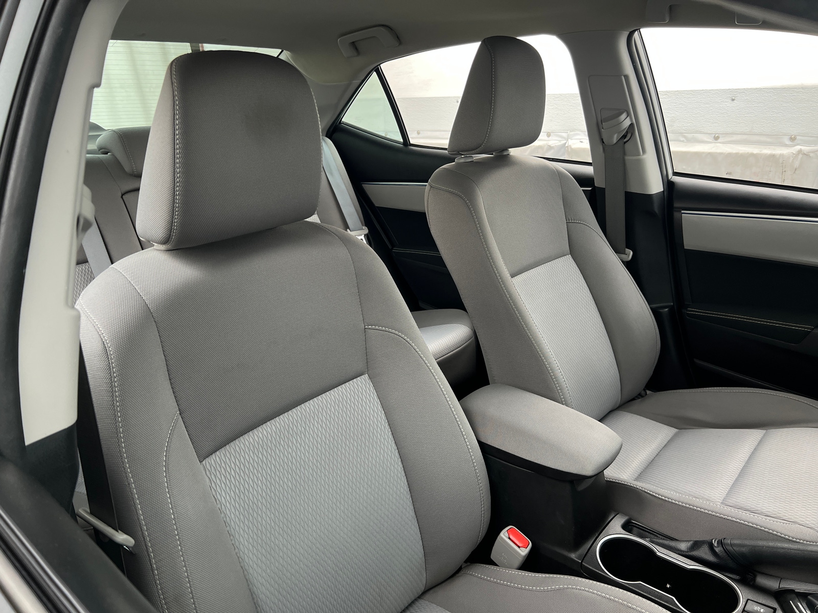 Thumbnail: 2016 Toyota Corolla - 2