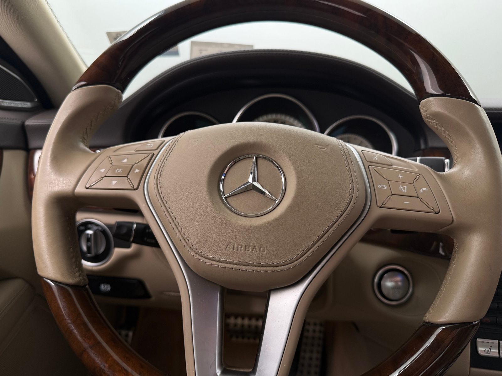 Thumbnail: 2013 Mercedes-Benz CLS - 4