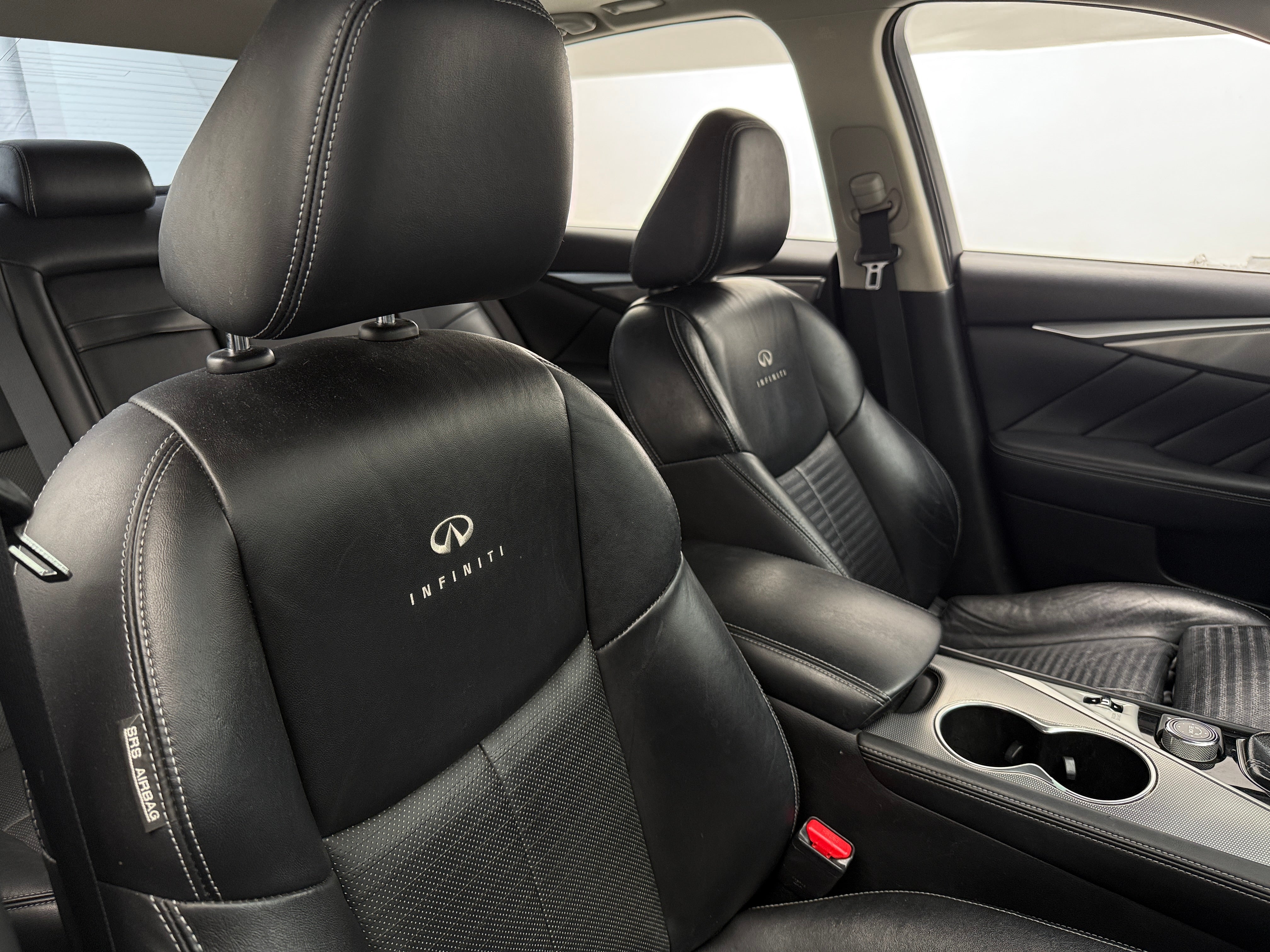 2014 INFINITI Q50