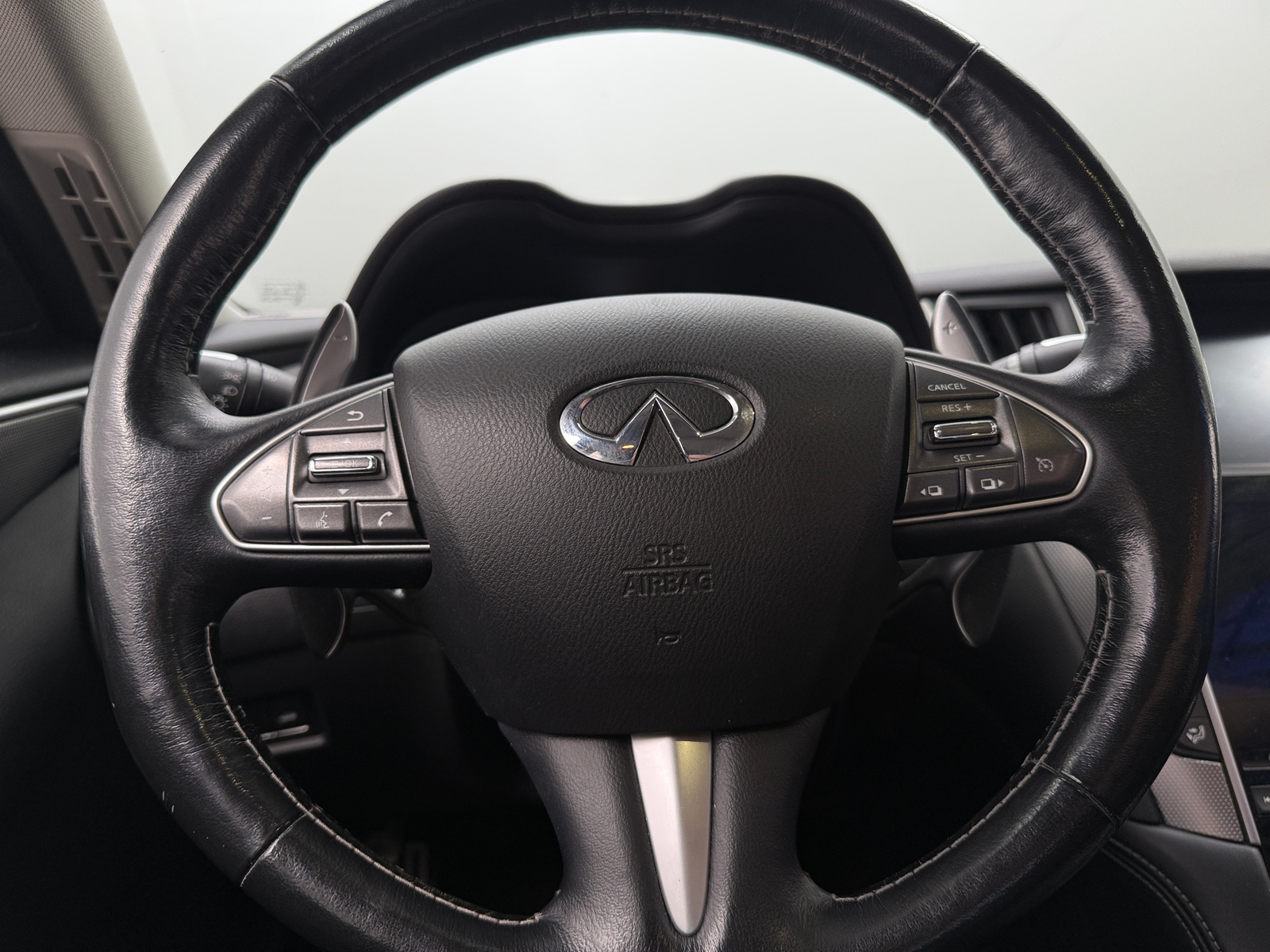 Thumbnail: 2014 INFINITI Q50 - 4