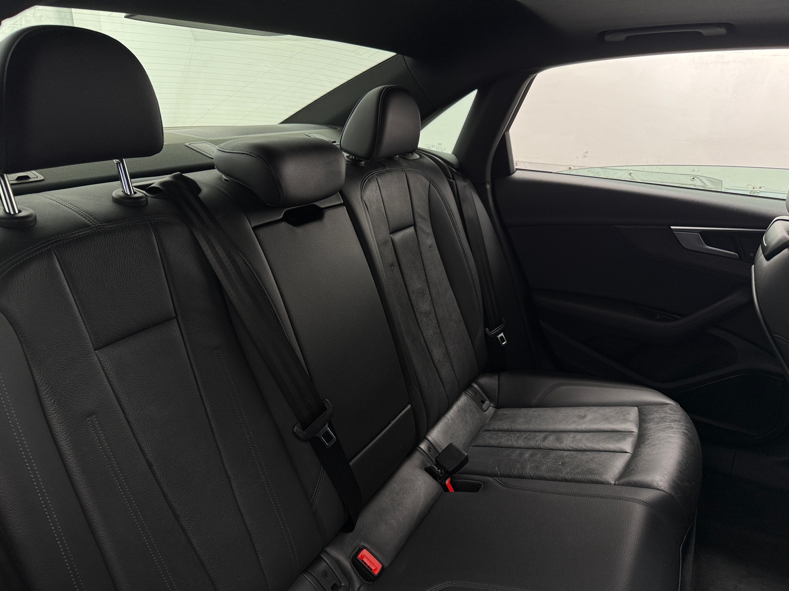 Thumbnail: 2019 Audi A4 - 6