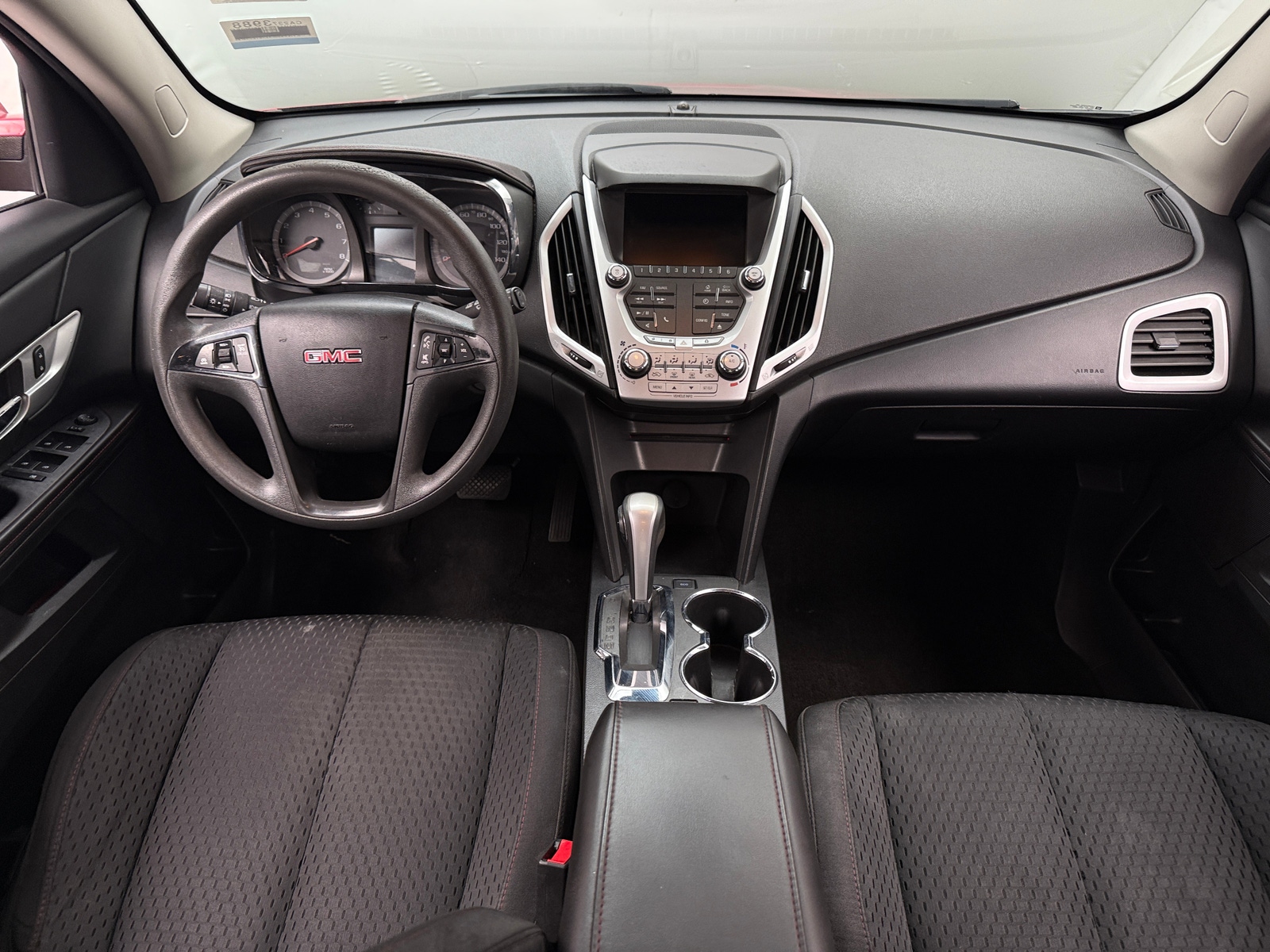 Thumbnail: 2015 GMC Terrain - 3