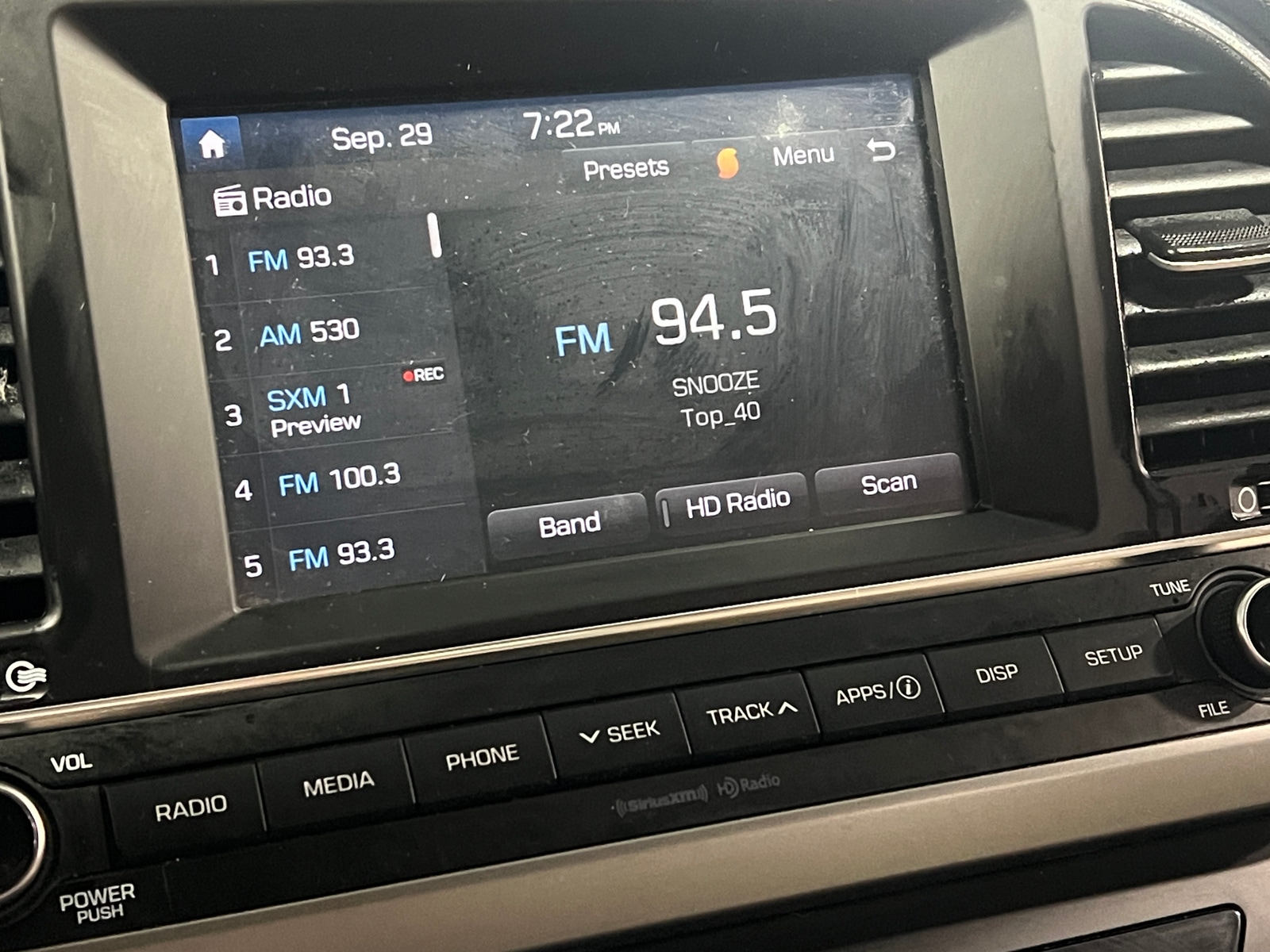 Thumbnail: 2018 Hyundai Elantra - 4