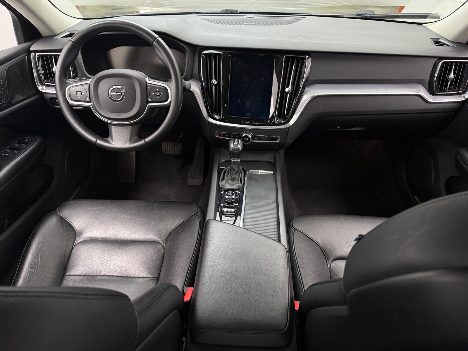 Thumbnail: 2019 Volvo S60 - 2