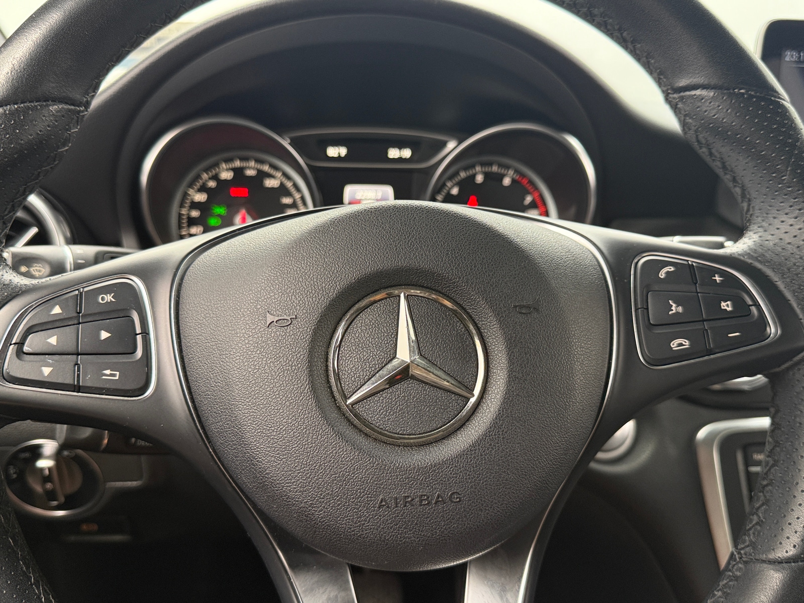 Thumbnail: 2019 Mercedes-Benz GLA - 4