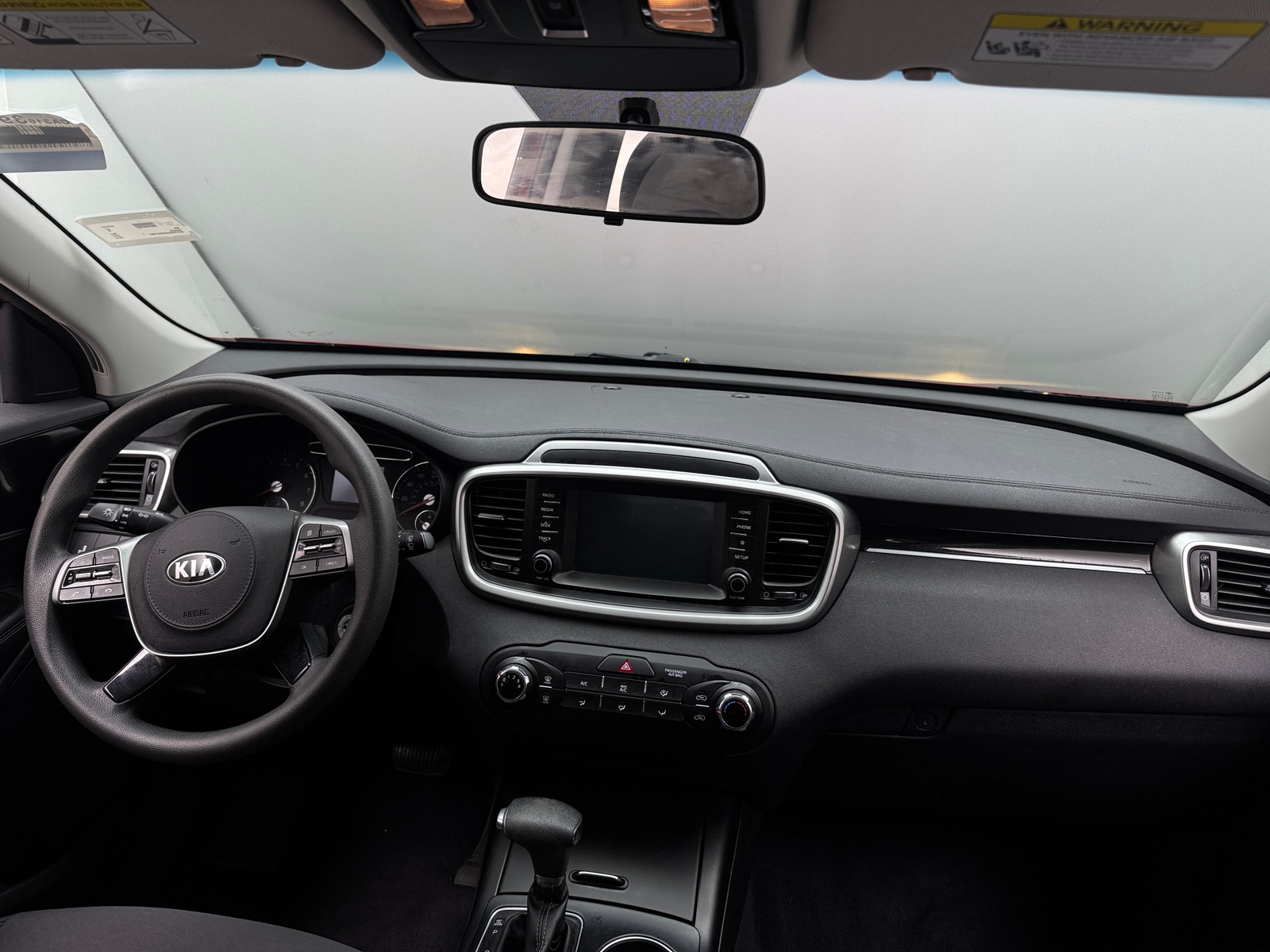 Thumbnail: 2019 Kia Sorento - 3