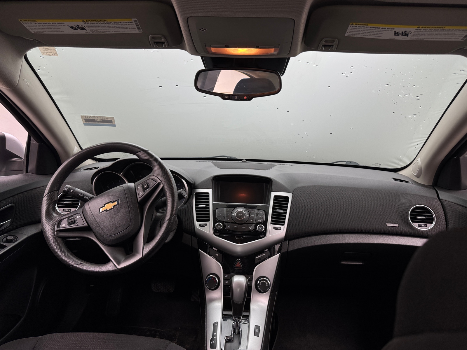 Thumbnail: 2016 Chevrolet Cruze - 3