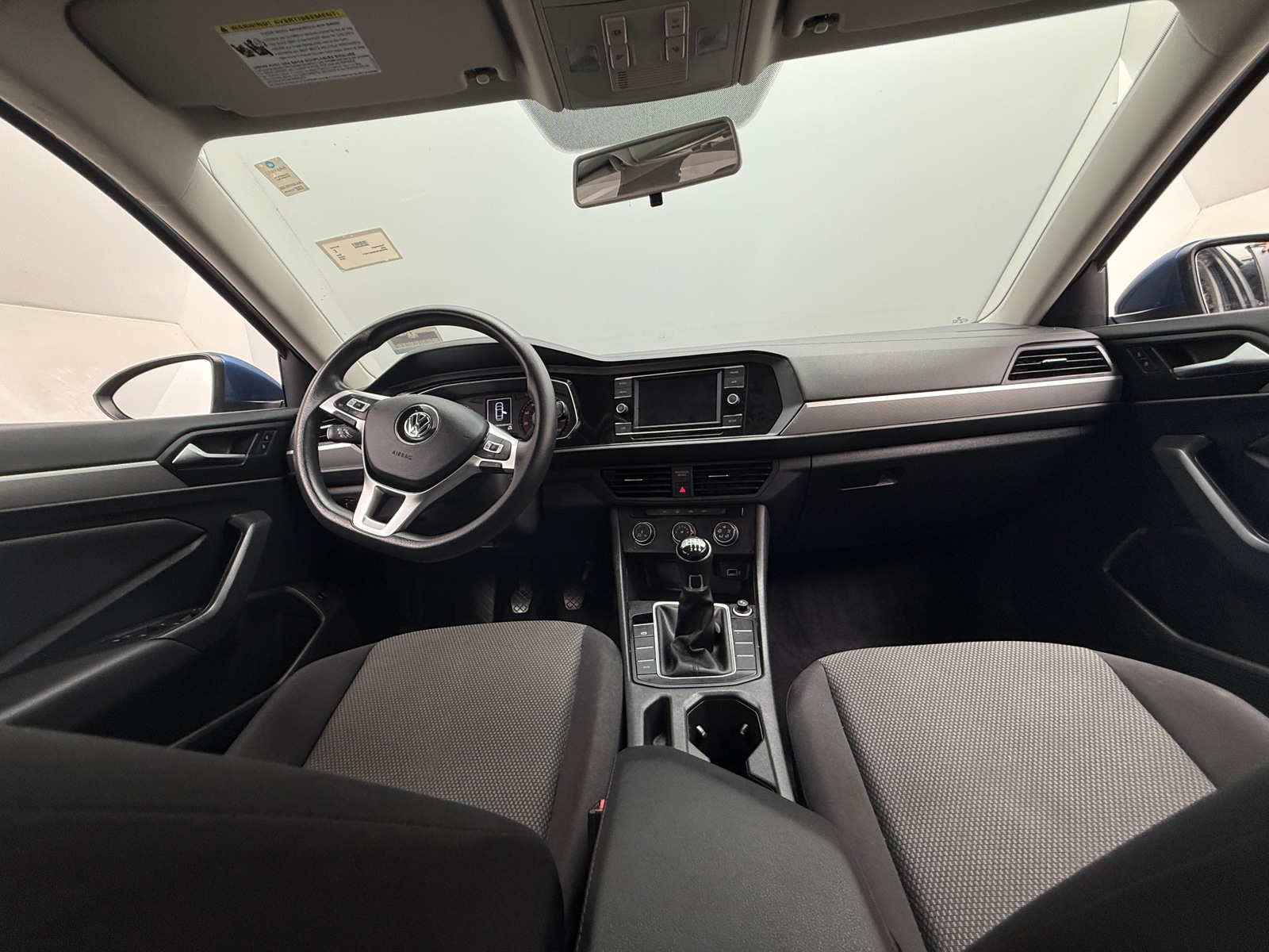 Thumbnail: 2019 Volkswagen Jetta - 3
