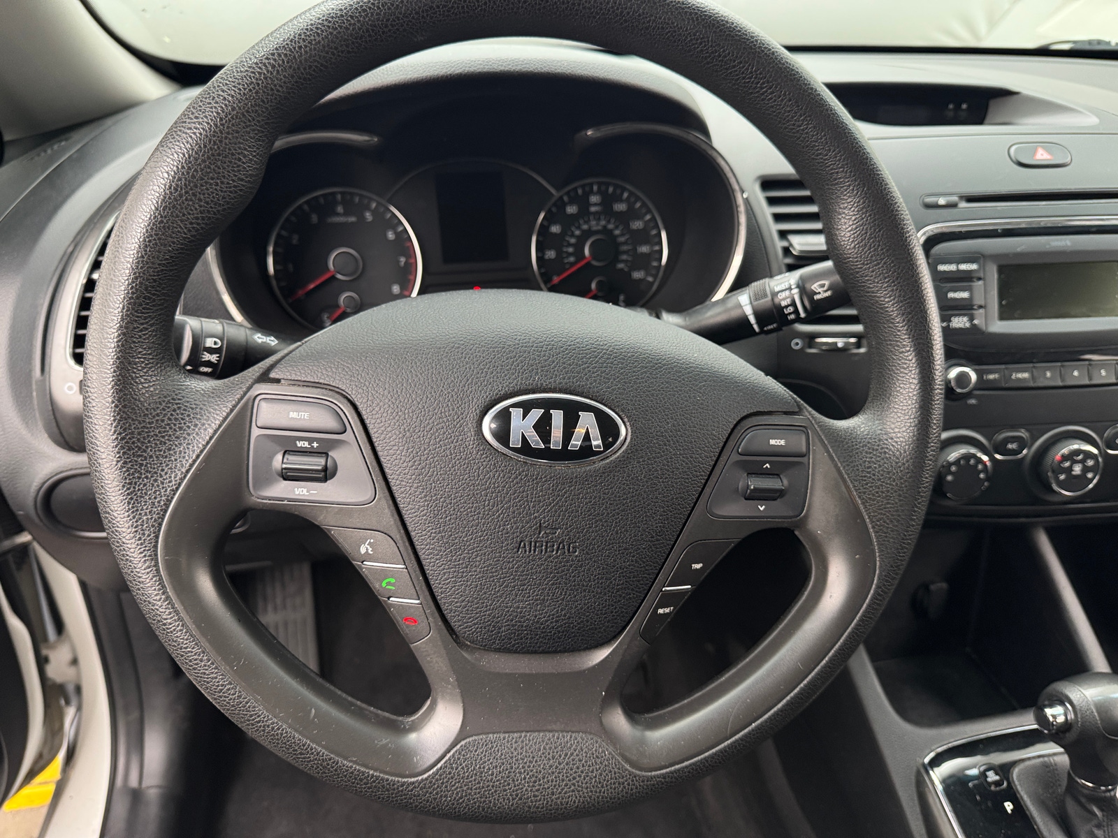Thumbnail: 2017 Kia Forte - 5