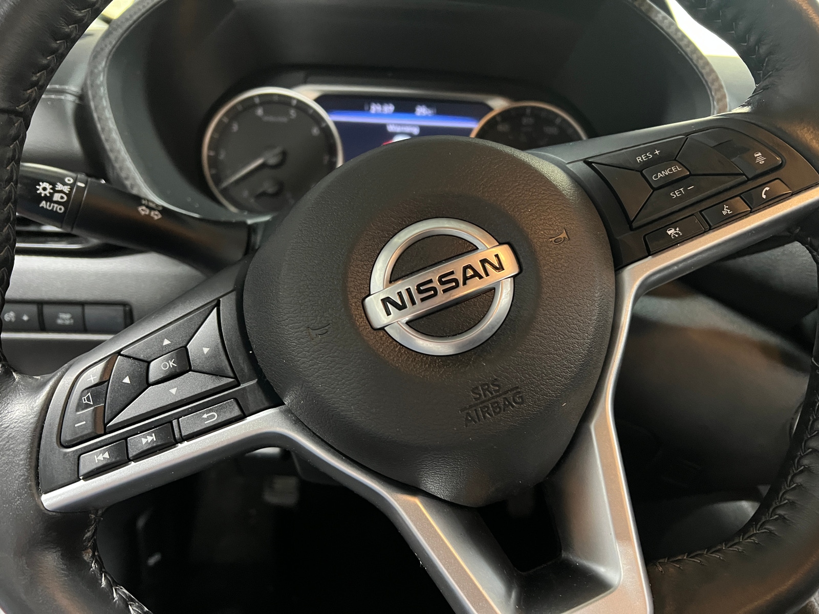 Thumbnail: 2022 Nissan Sentra - 5
