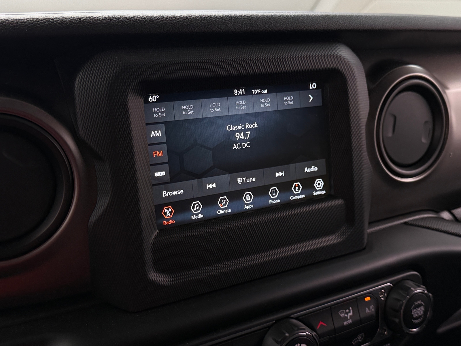 Thumbnail: 2019 Jeep Wrangler - 4