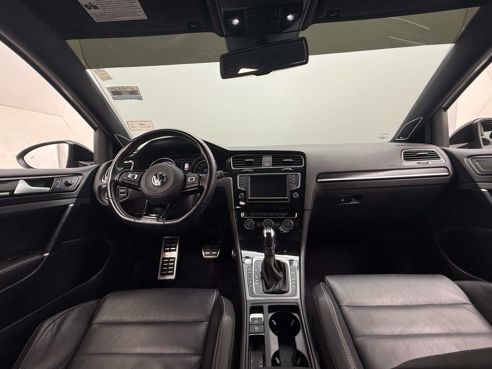 Thumbnail: 2016 Volkswagen Golf - 2