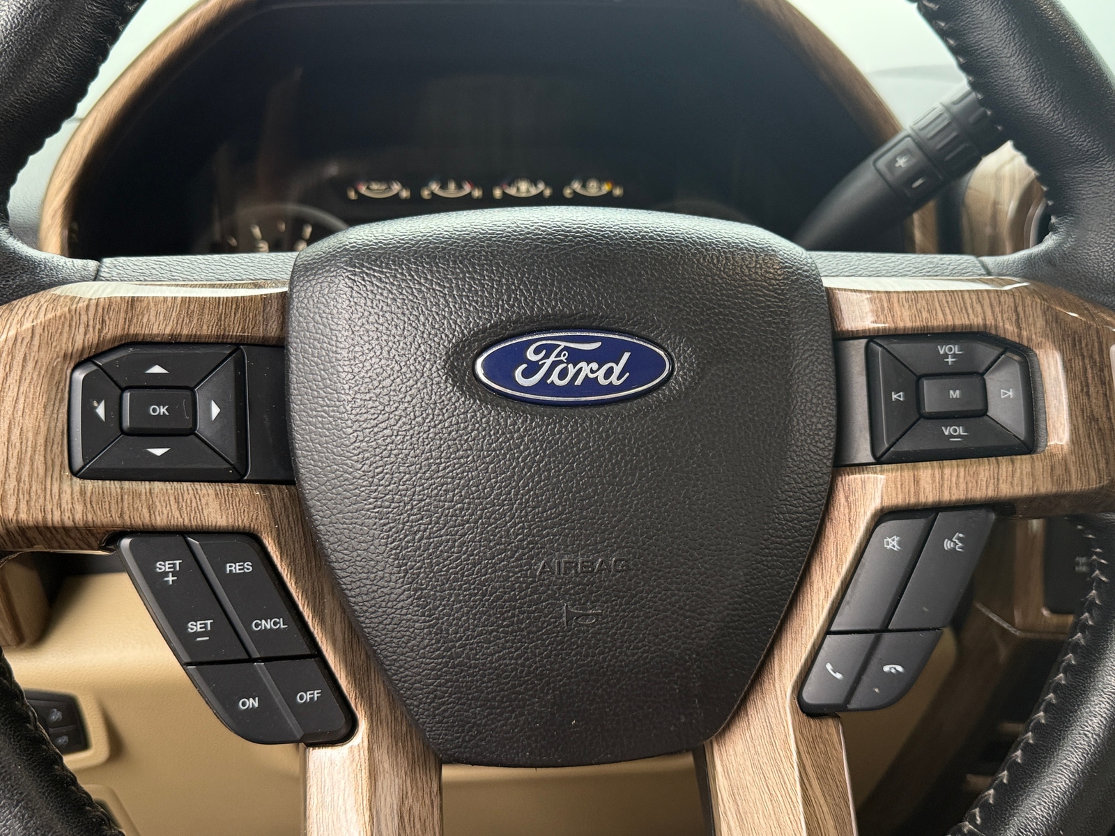 Thumbnail: 2017 Ford Econoline - 5