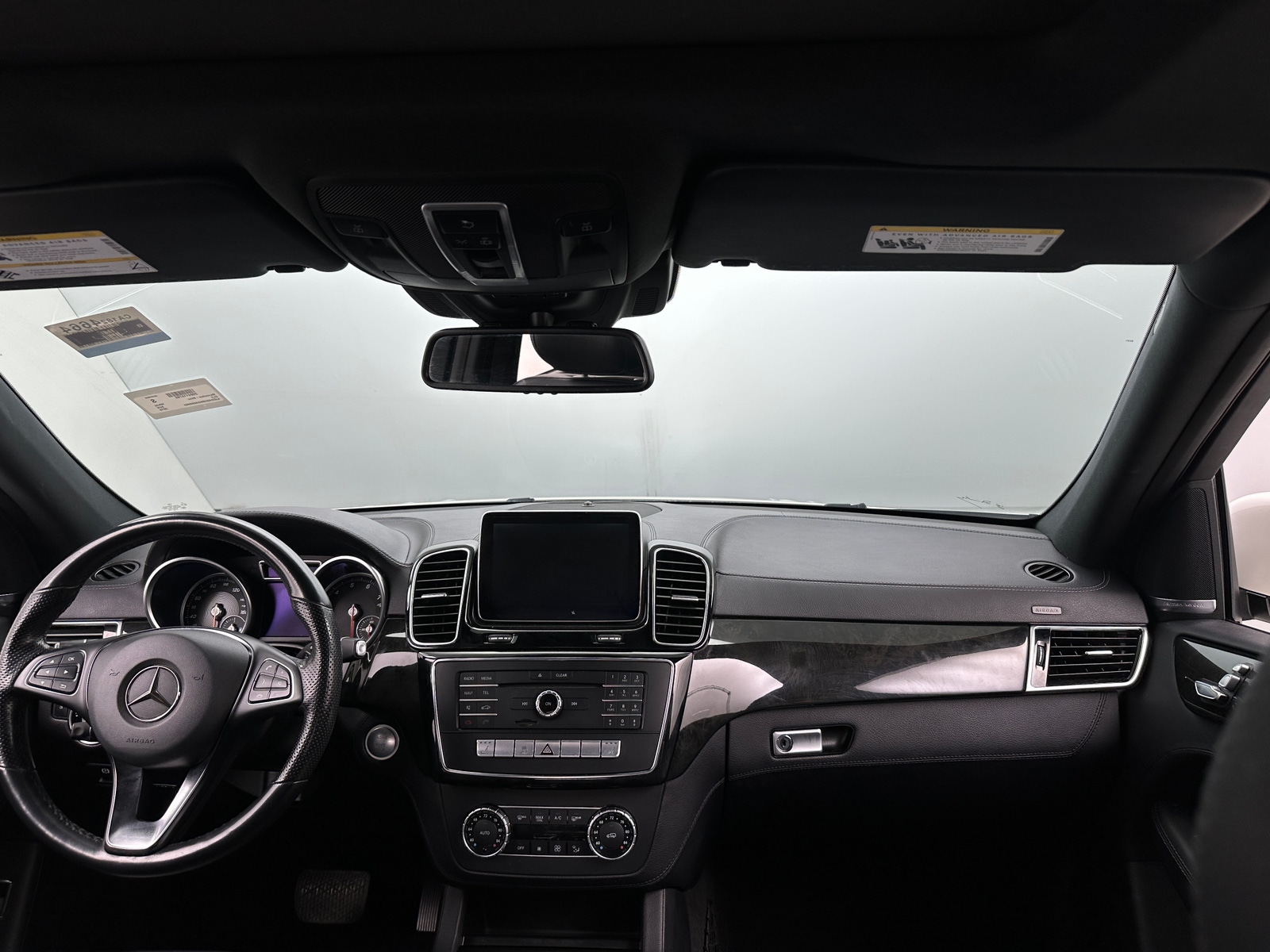 Thumbnail: 2016 Mercedes-Benz GLE - 2