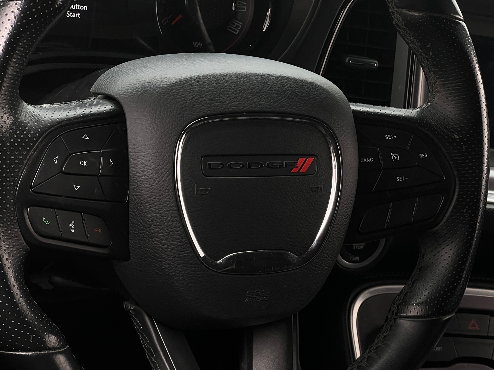 Thumbnail: 2021 Dodge Challenger - 4