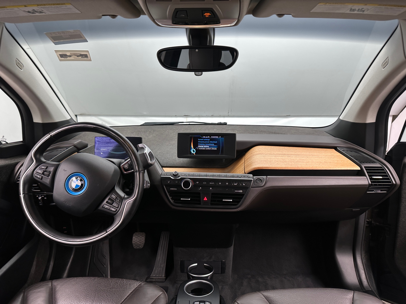 Thumbnail: 2016 BMW i3 - 2