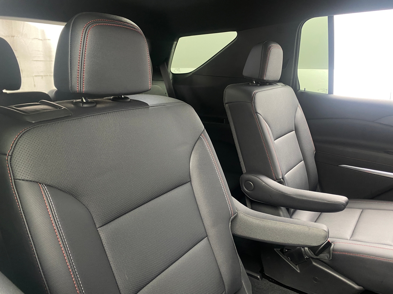 Thumbnail: 2024 Chevrolet Traverse - 6