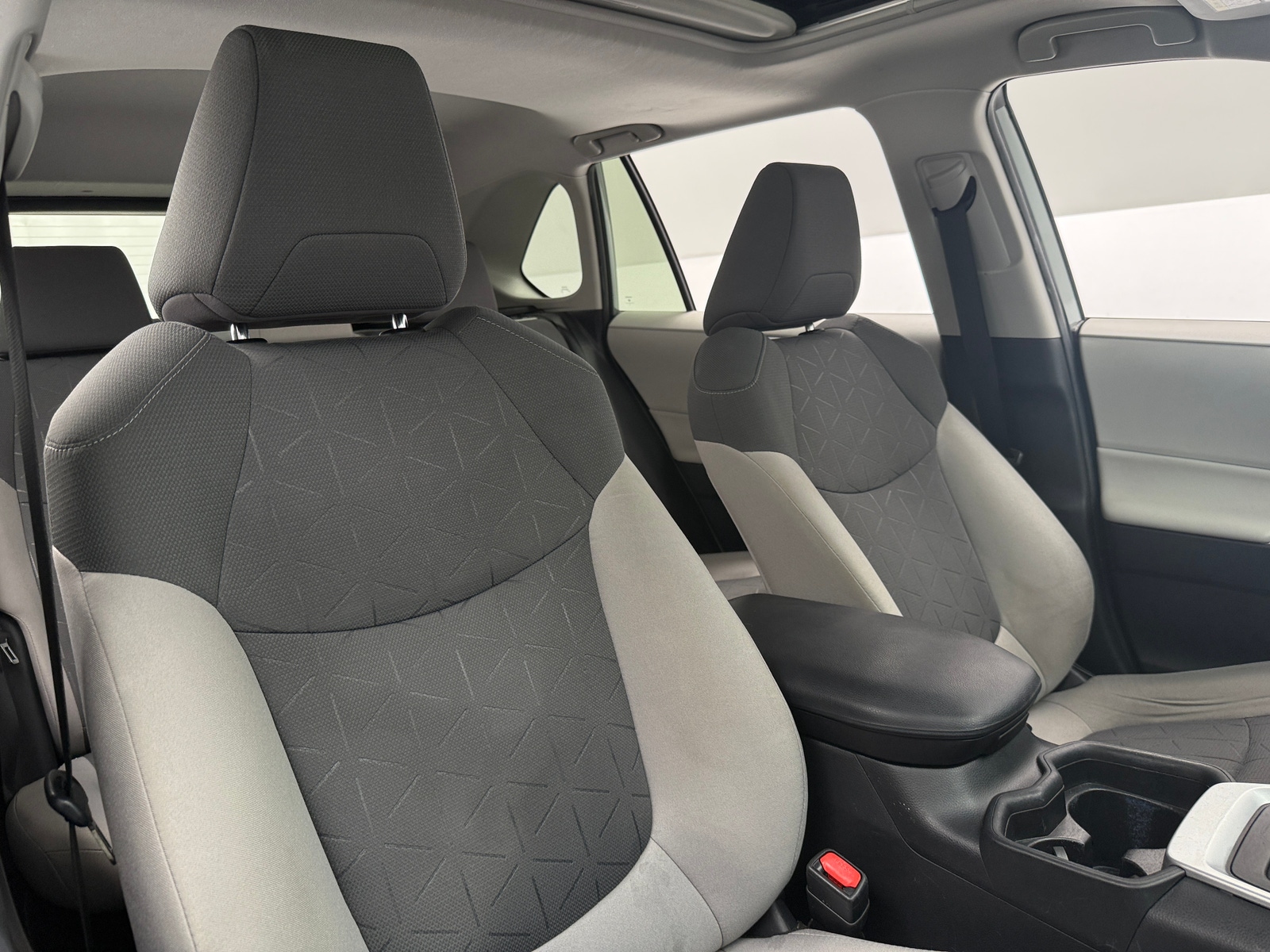 Thumbnail: 2019 Toyota RAV4 - 2