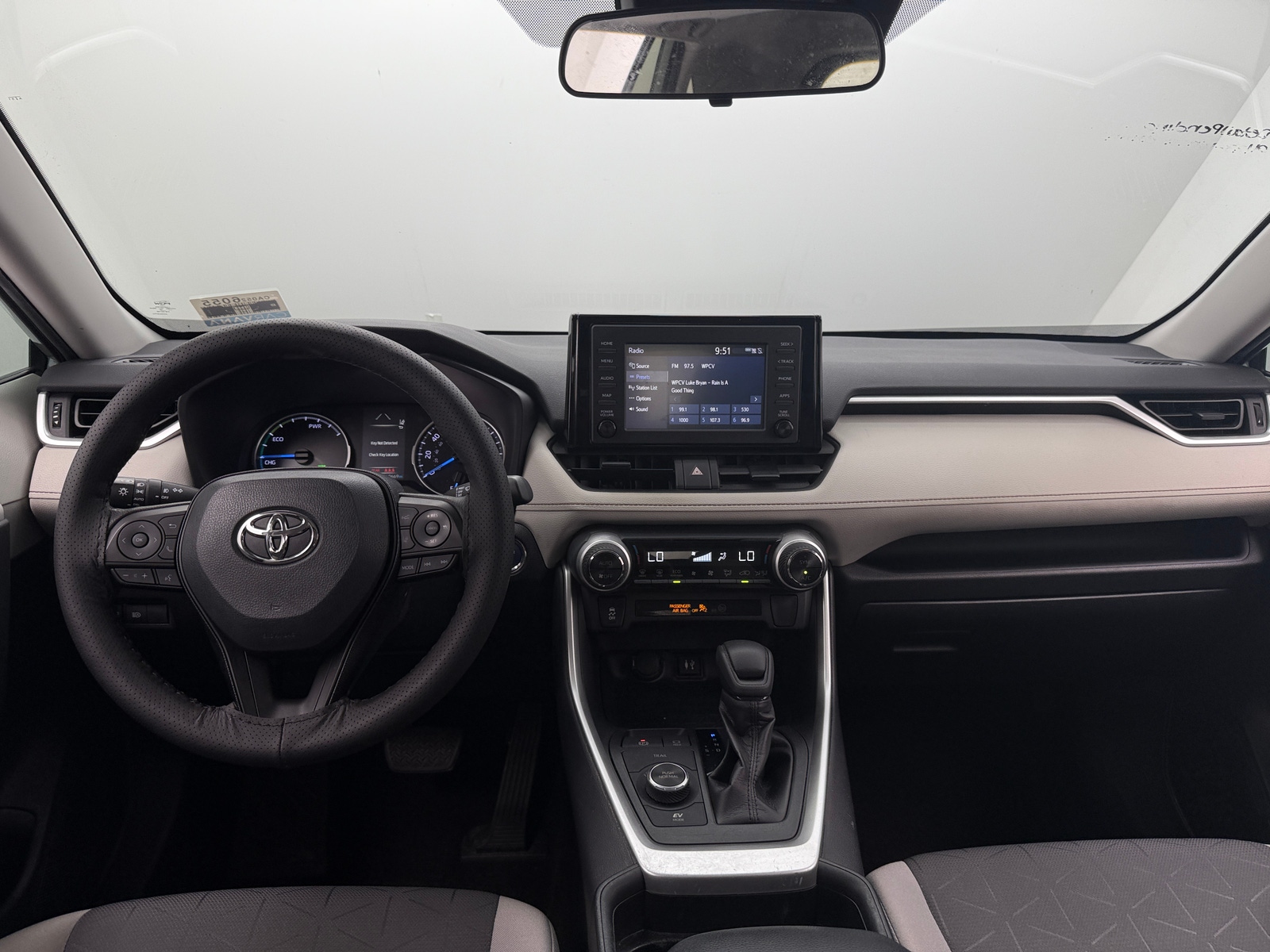 Thumbnail: 2019 Toyota RAV4 - 3
