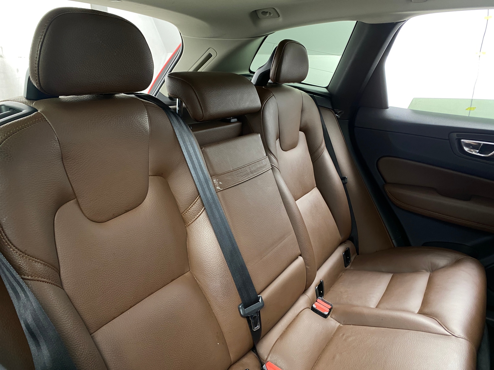 Thumbnail: 2019 Volvo XC60 - 5