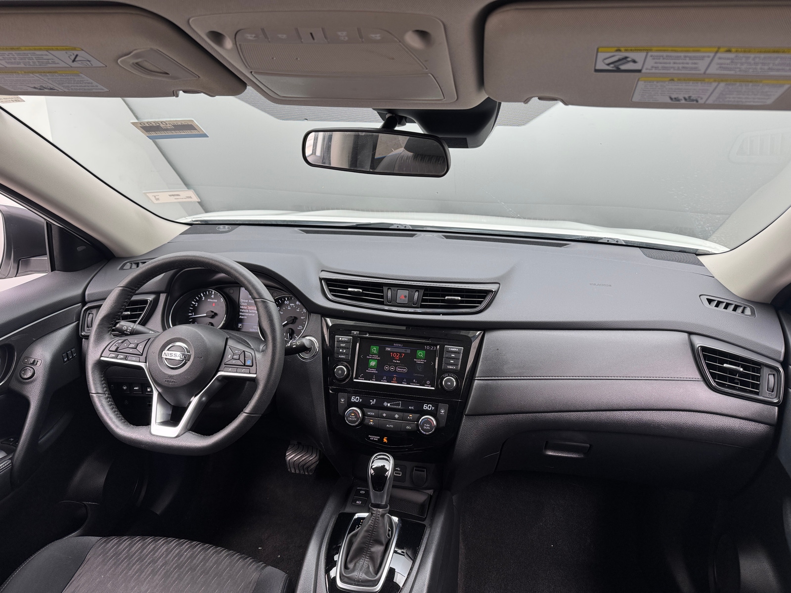 Thumbnail: 2020 Nissan Rogue - 3