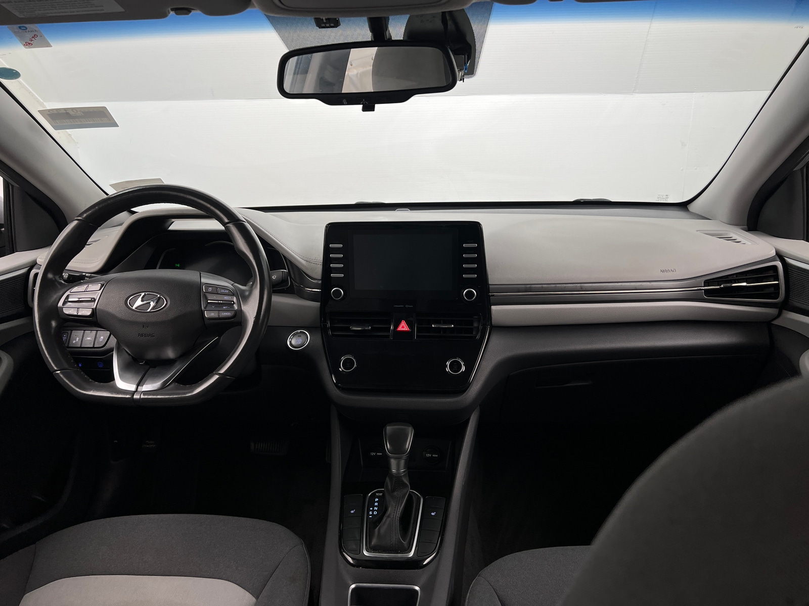 Thumbnail: 2020 Hyundai Ioniq - 3