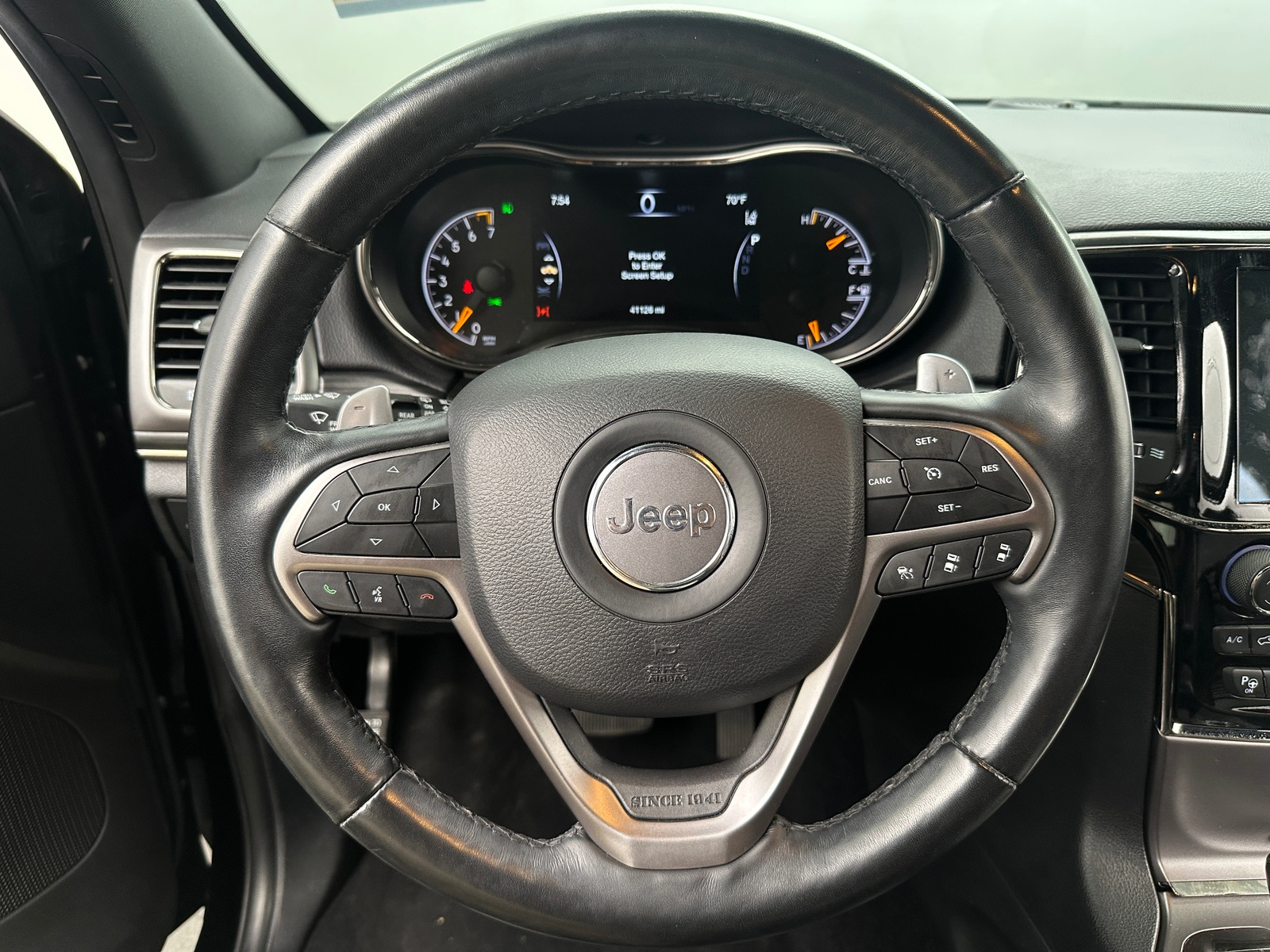 Thumbnail: 2020 Jeep Grand Cherokee - 4