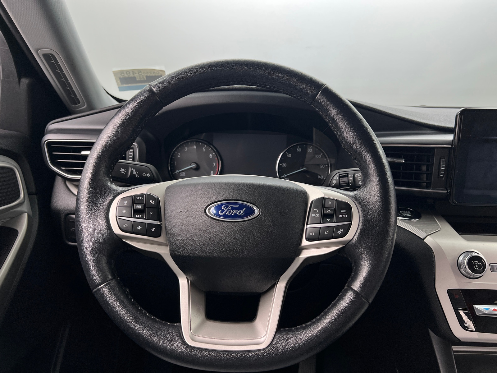 Thumbnail: 2021 Ford Explorer - 5