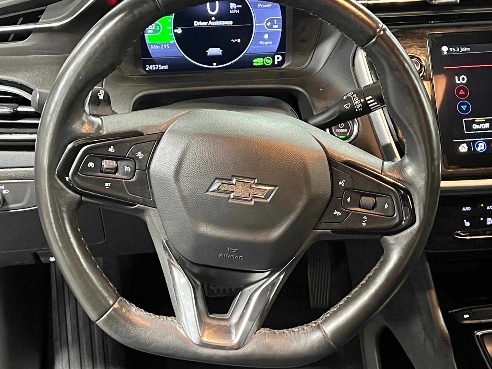 Thumbnail: 2023 Chevrolet Bolt EUV - 5
