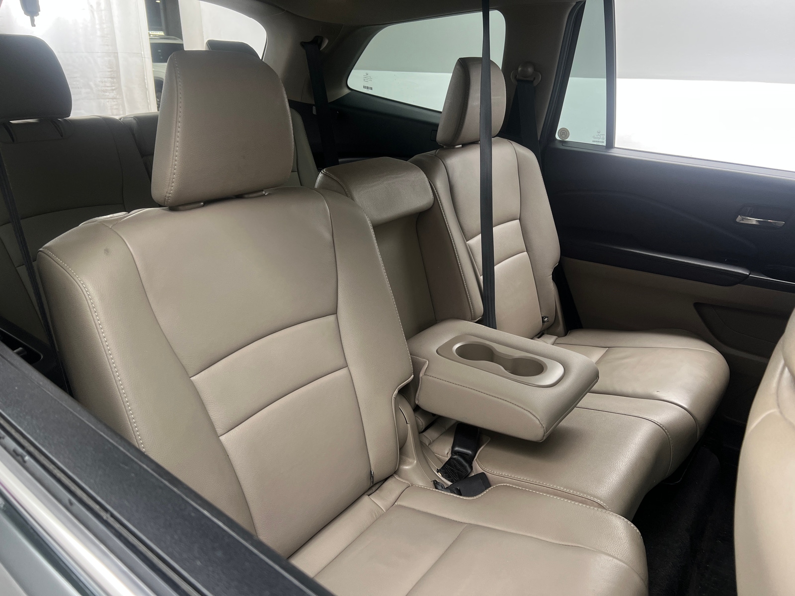 Thumbnail: 2018 Honda Pilot - 5