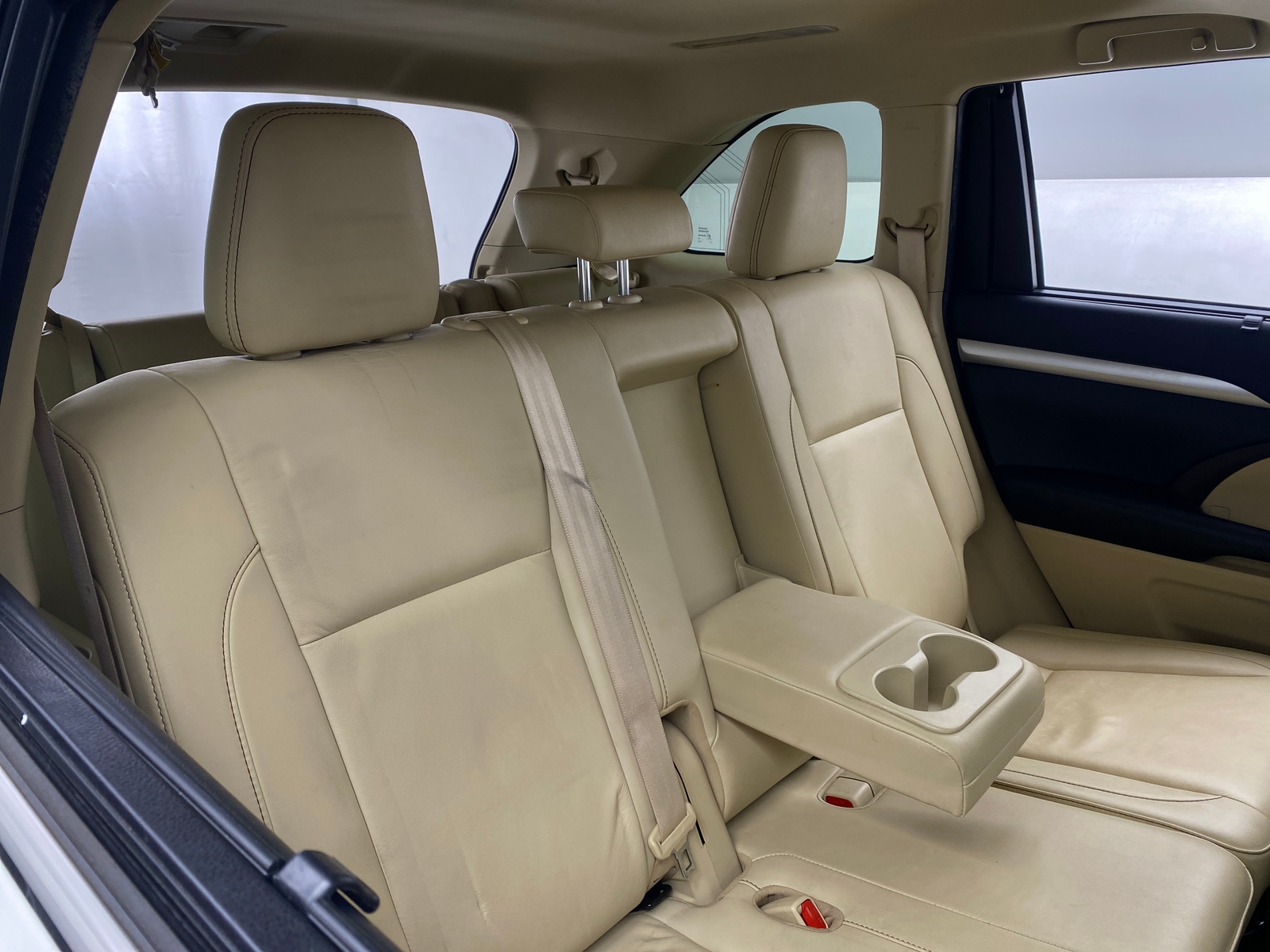 Thumbnail: 2019 Toyota Highlander - 5