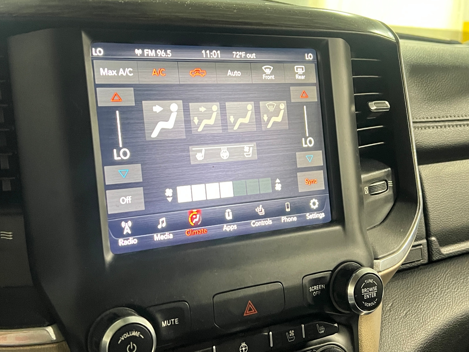 Thumbnail: 2019 RAM 1500 - 3