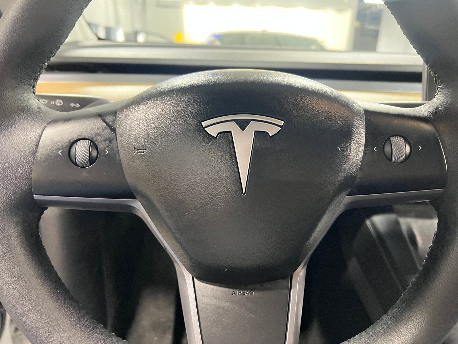 Thumbnail: 2021 Tesla Model Y - 4