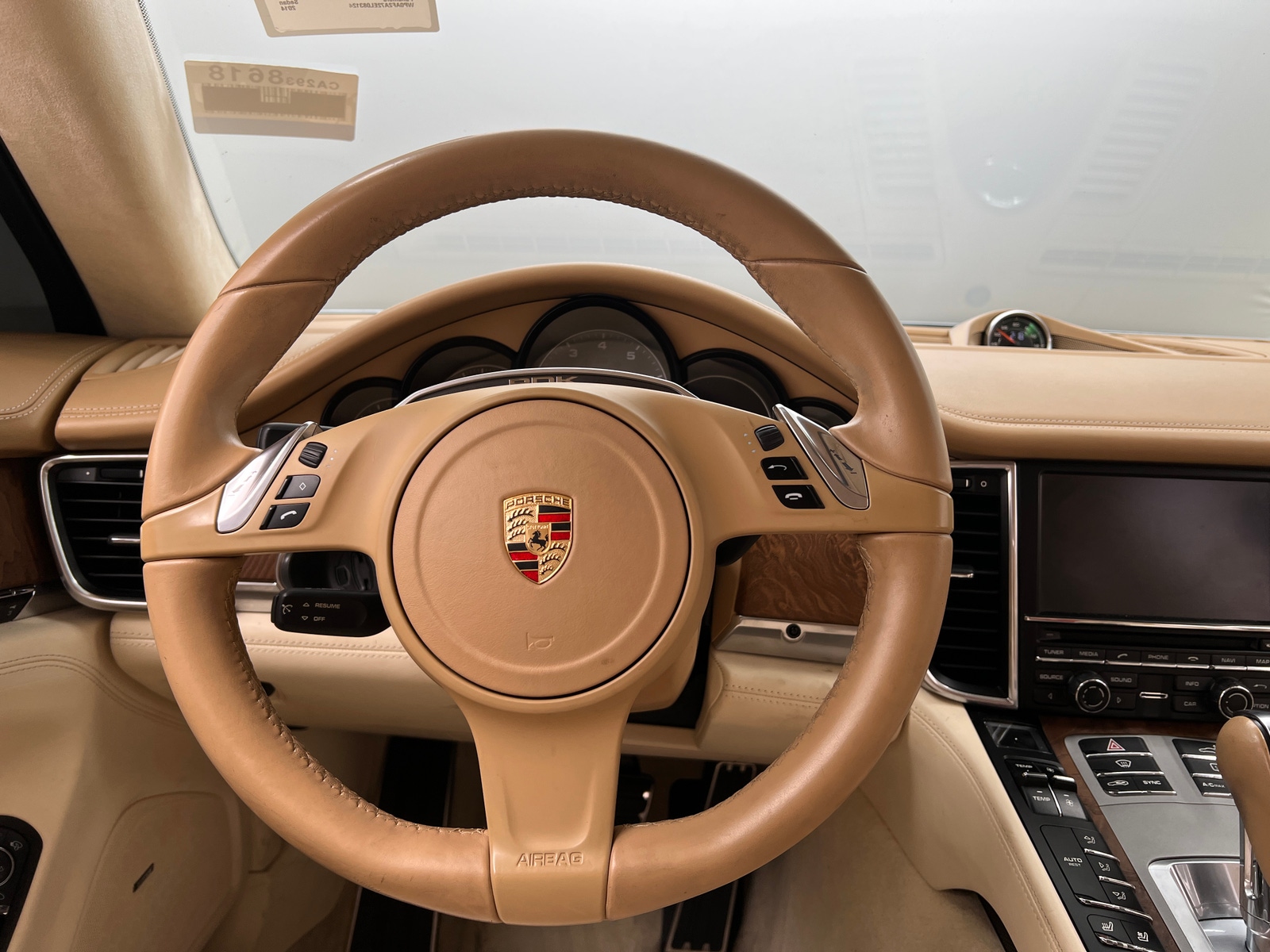 Thumbnail: 2014 Porsche Panamera - 4