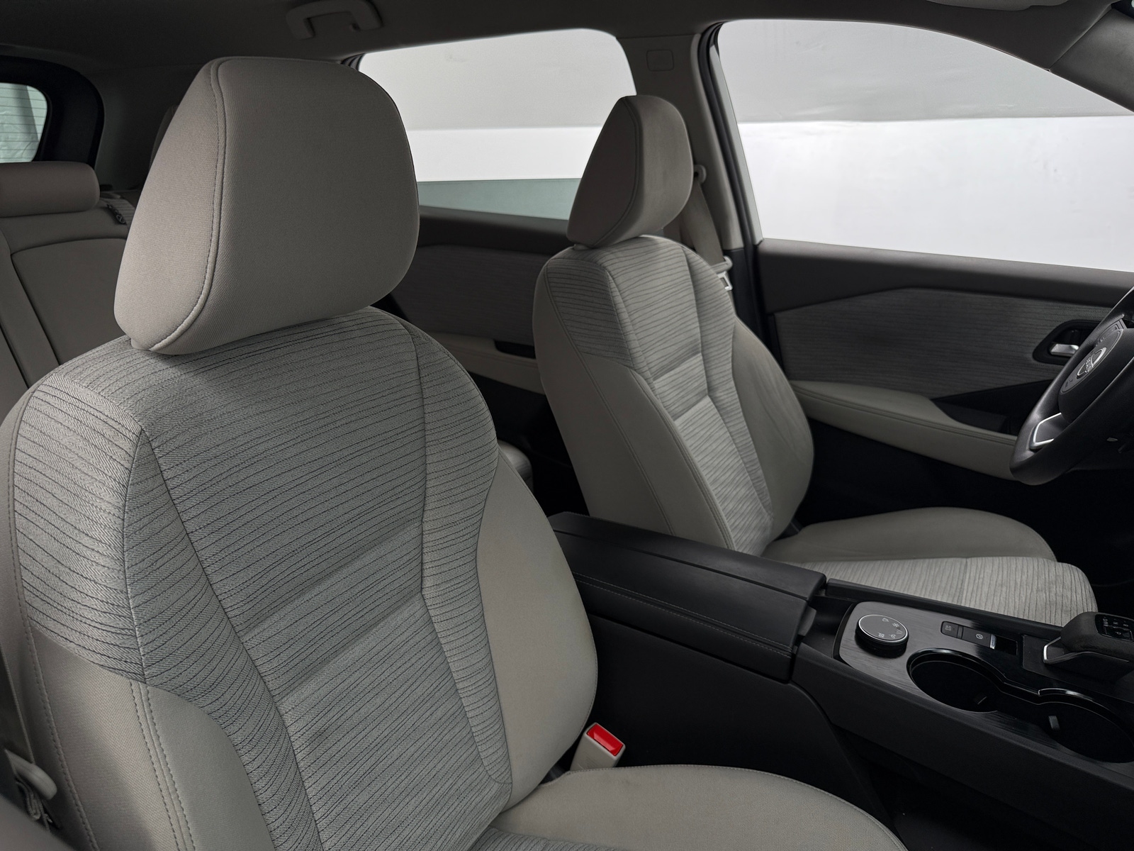 Thumbnail: 2023 Nissan Rogue - 2