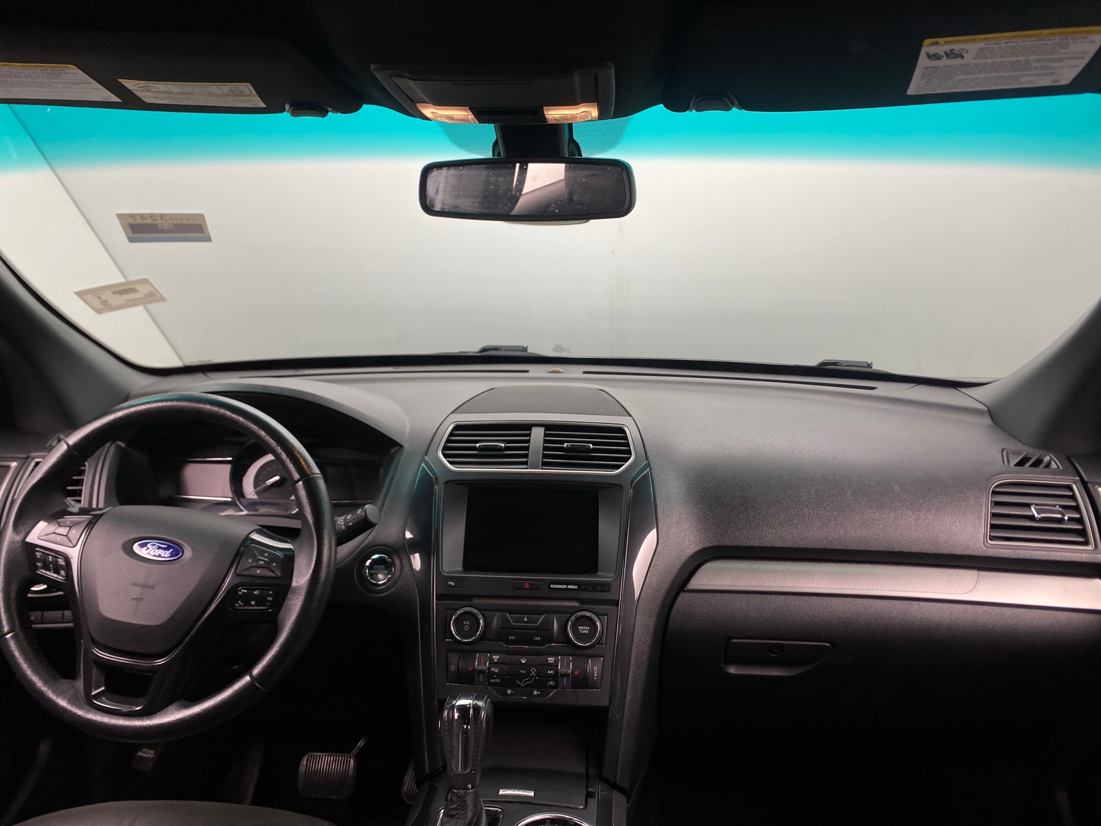 Thumbnail: 2018 Ford Explorer - 3