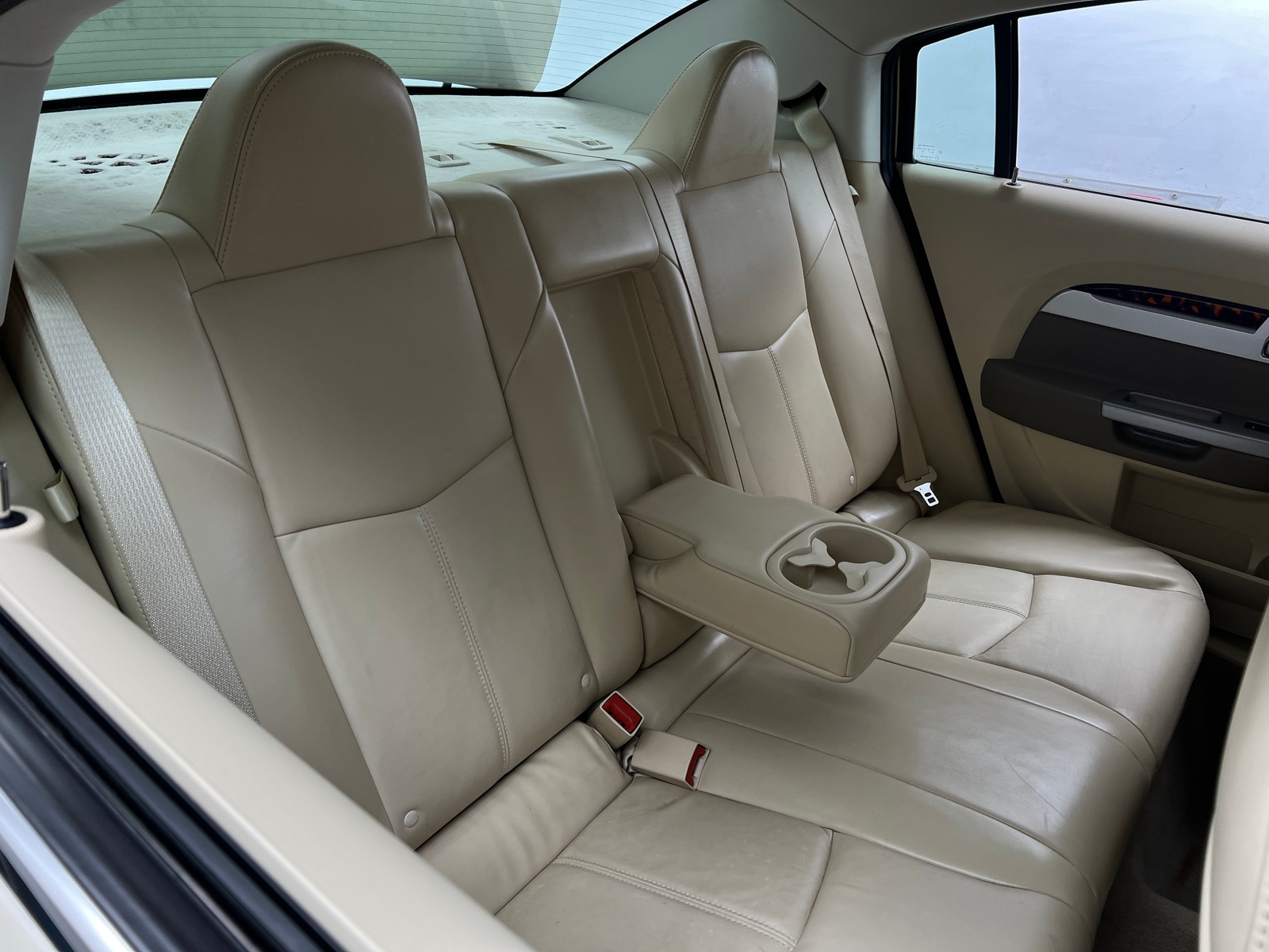 Thumbnail: 2010 Chrysler Sebring - 5