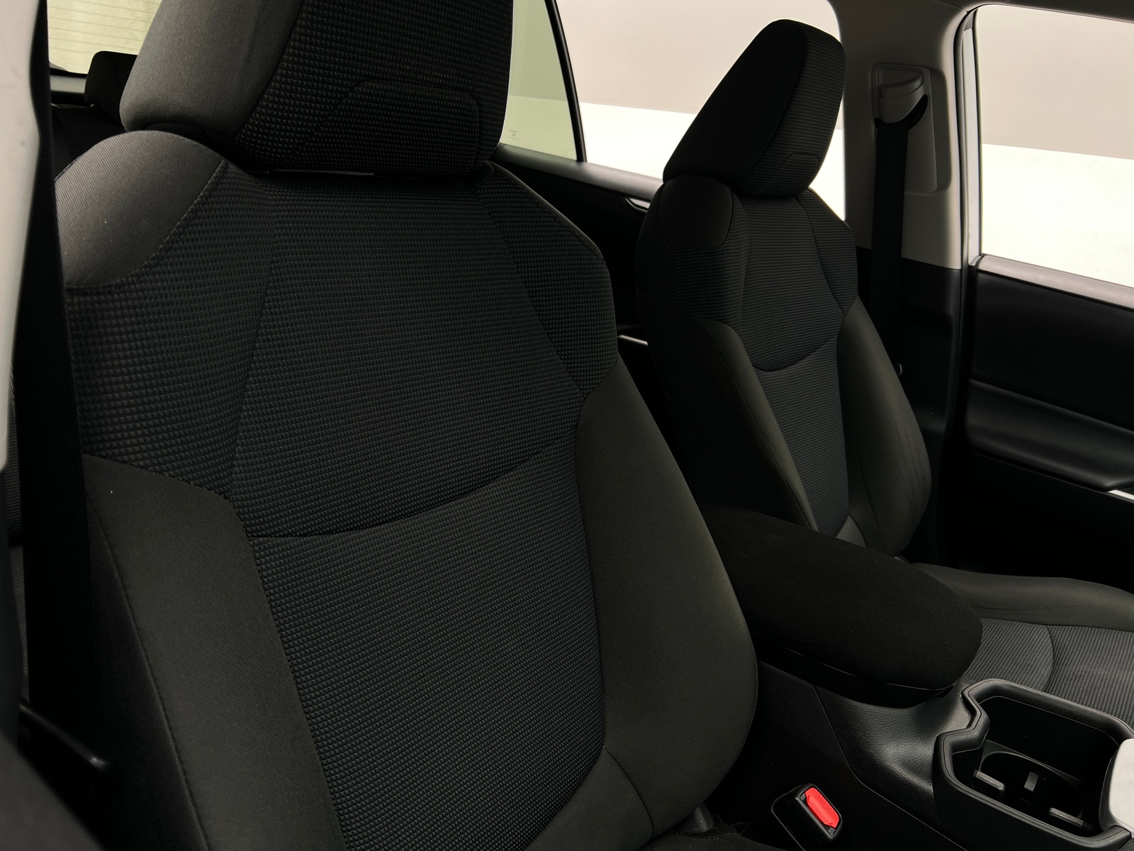 Thumbnail: 2022 Toyota RAV4 - 2