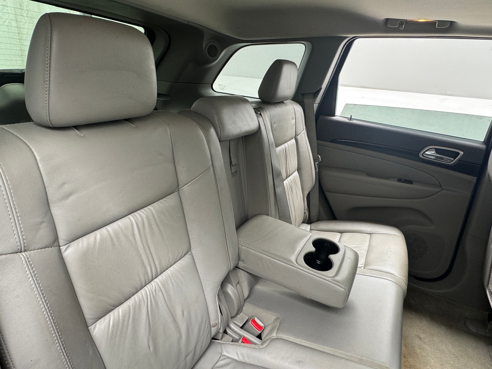 Thumbnail: 2013 Jeep Grand Cherokee - 6