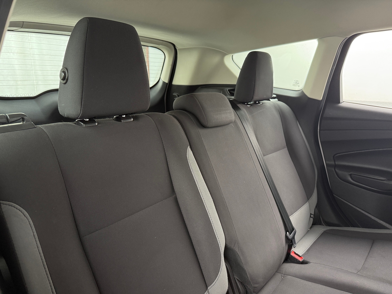 Thumbnail: 2016 Ford Escape - 6