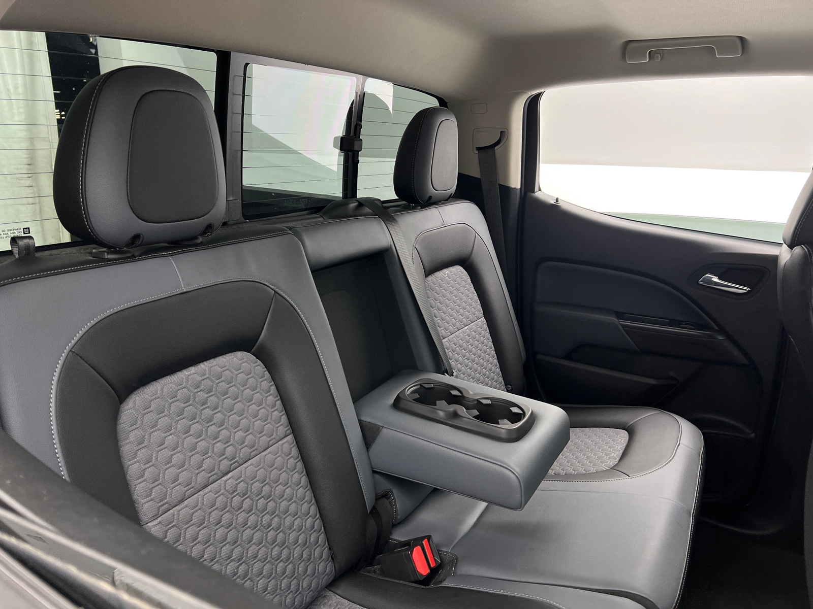 Thumbnail: 2017 Chevrolet Colorado - 6