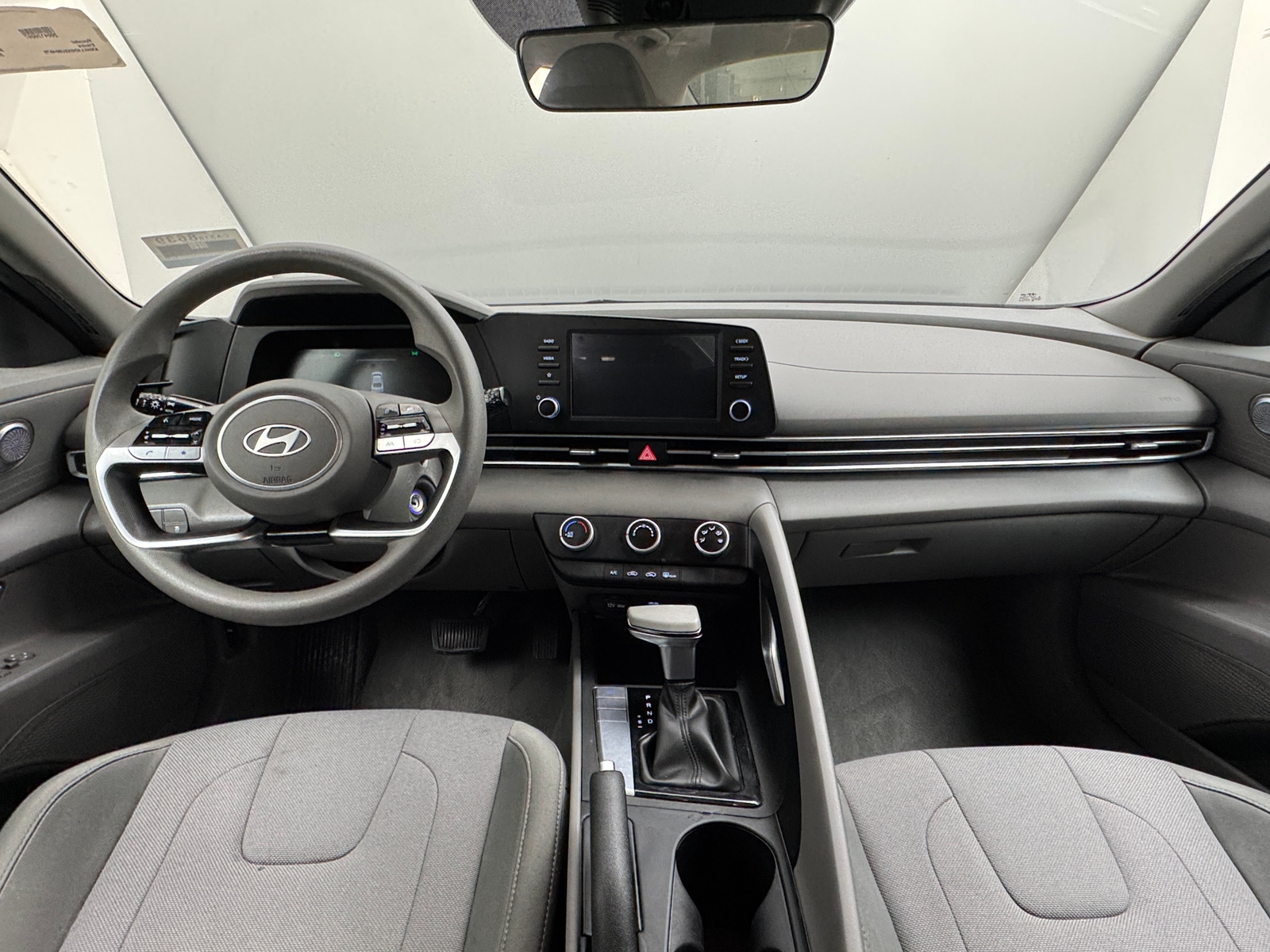 Thumbnail: 2025 Hyundai Elantra - 3