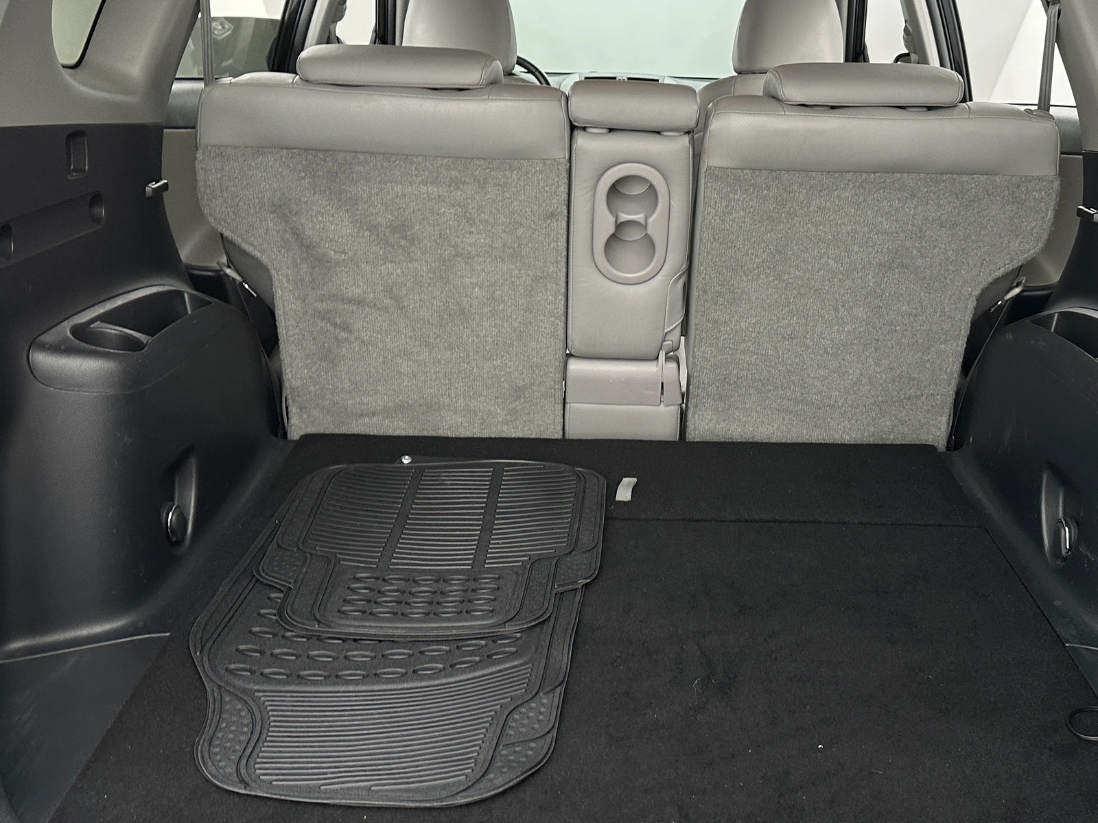 Thumbnail: 2011 Toyota RAV4 - 7