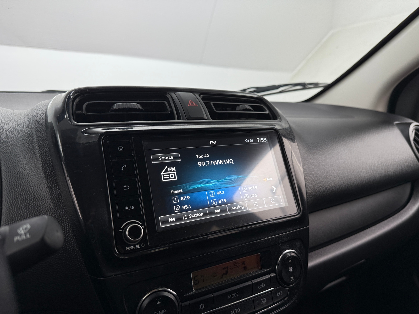 Thumbnail: 2024 Mitsubishi Mirage G4 - 4